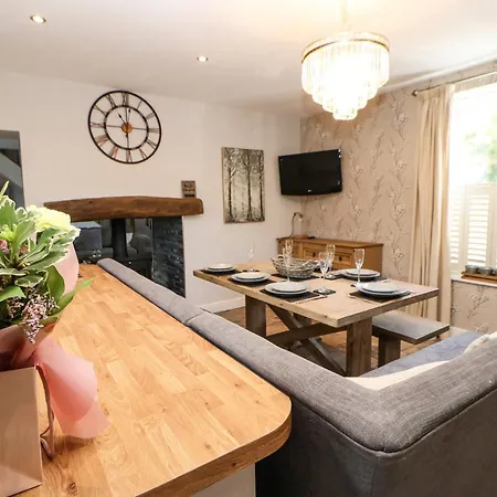 Dom wakacyjny Tree Tops *