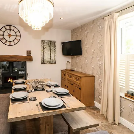 Tree Tops Dom wakacyjny Alston